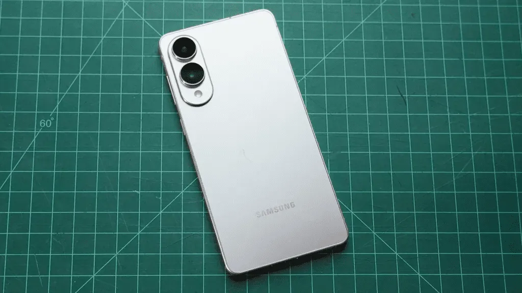 iPhone Air thất bại: Hàng loạt hãng Trung Quốc bỏ cuộc đua smartphone siêu mỏng